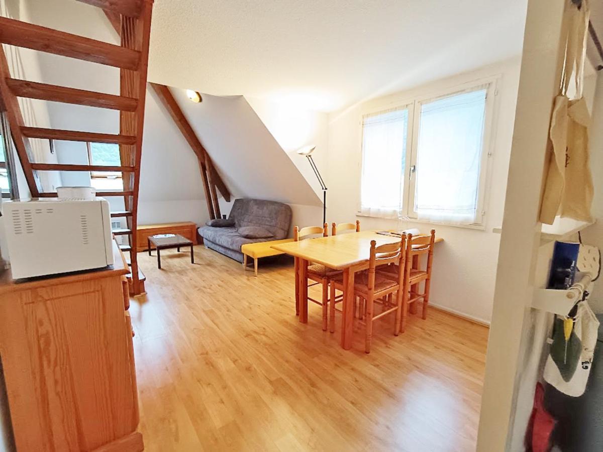 Chez Charlotte, T3 Duplex, Vue Montagne, Parking Gratuit, Ascenseur, 4 Personnes Apartment Bagneres-de-Luchon Exterior photo